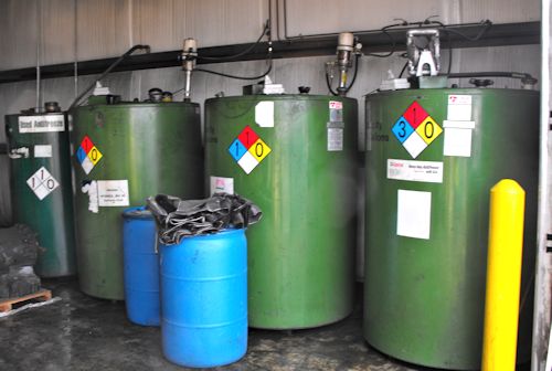 oil-tanks-236102423_std
